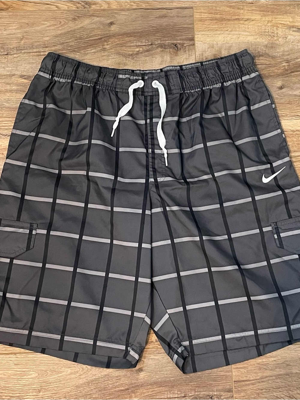 Nike Black & Gray Grid-Pattern Men’s Swim Trunks